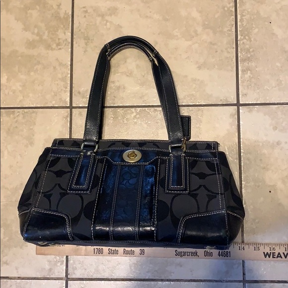 Coach Purse - Picture 7 of 8